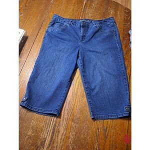 14P Gloria Vanderbilt All Around Slimming Denim Blue Jean Skimmer Capris Shorts